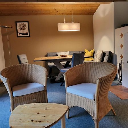 Appartamento Haus Marianne Hof bei Salzburg Esterno foto